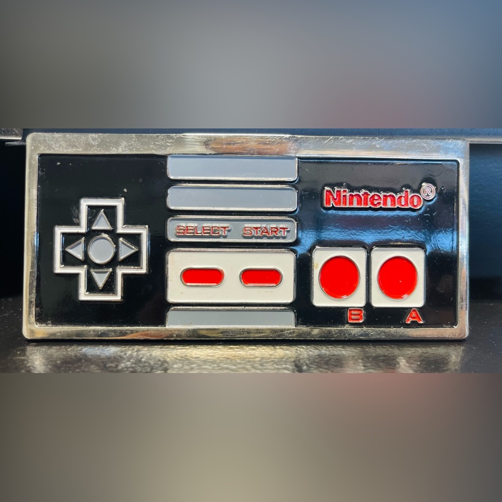 Nintendo belt buckle from 2010